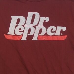 Dr Pepper T-Shirt Men's XL Red 100% Cotton Logo Crew Neck Short Sleeve Pullover